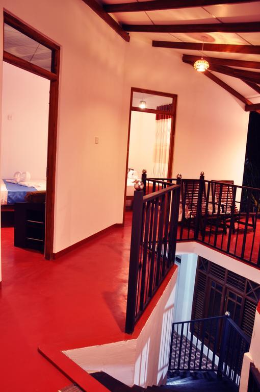 Coconut Garden House Hotel Udawalawe Exterior foto